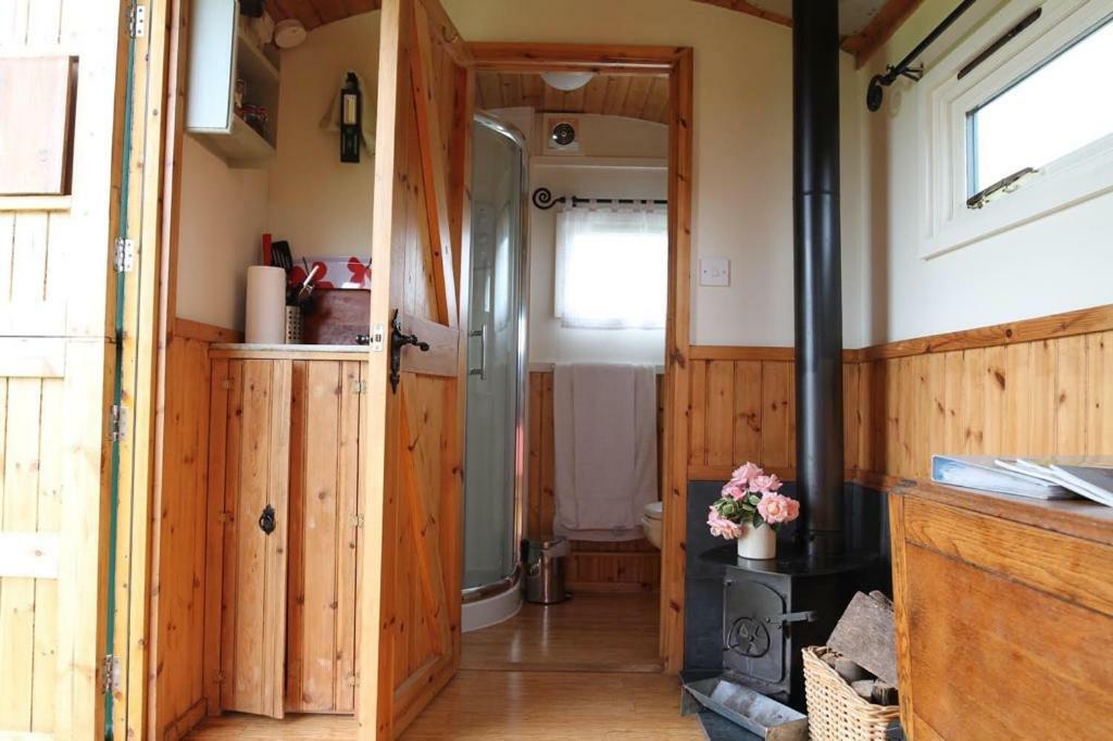 فندق Shepherdshuts-Southeast آشفورد المظهر الخارجي الصورة