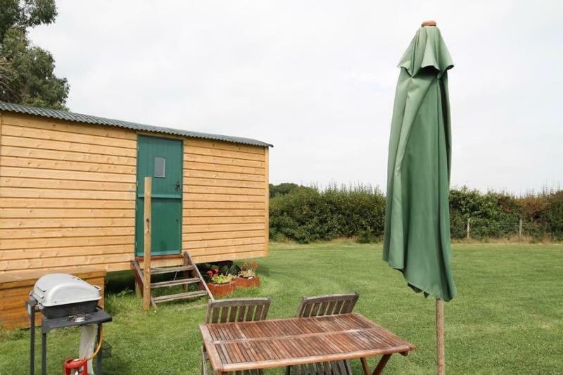 فندق Shepherdshuts-Southeast آشفورد المظهر الخارجي الصورة